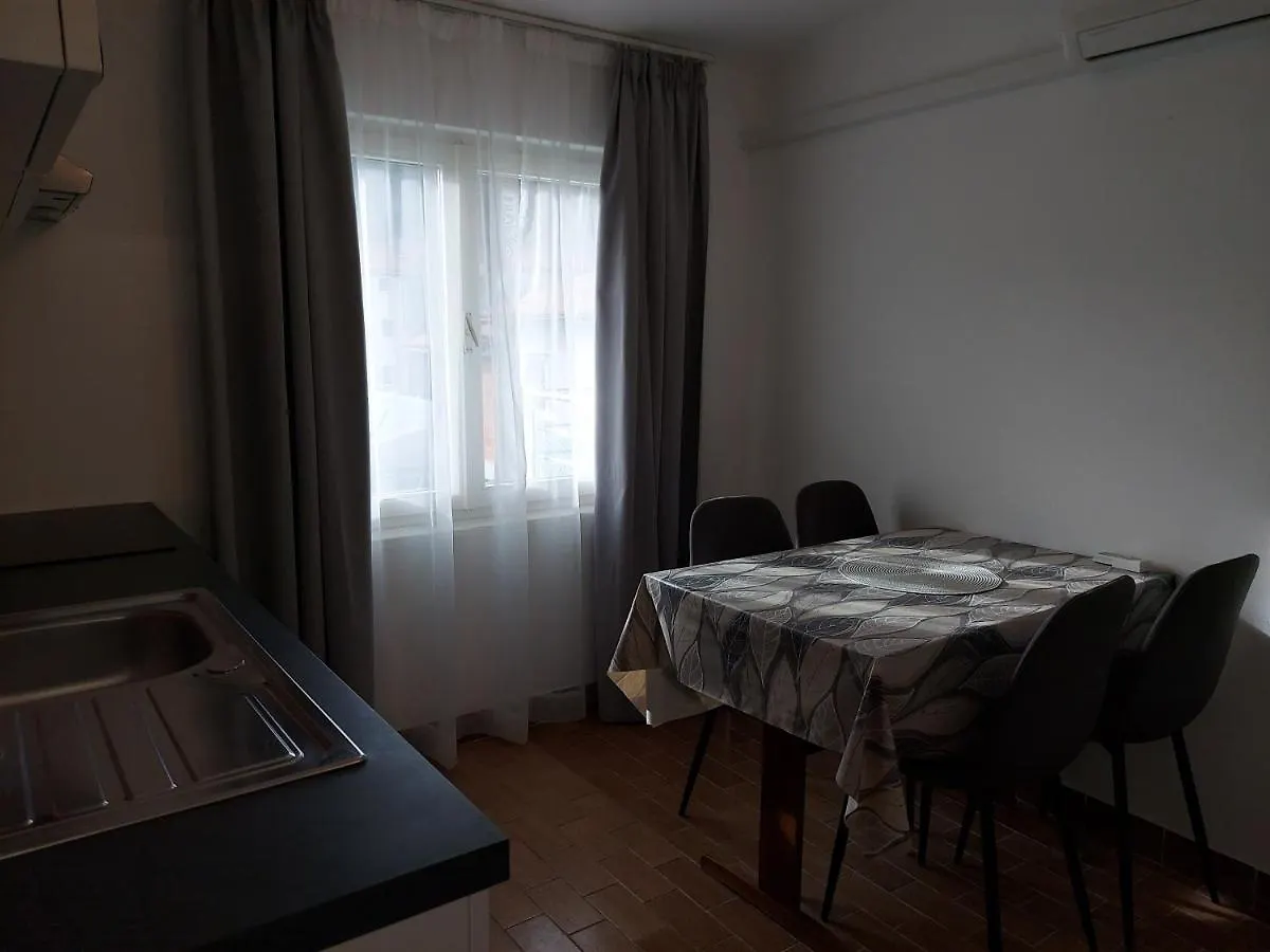 Maestral-Nmf Apartment Supetarska Draga Croatia